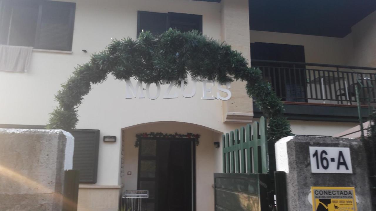 Mozues Apartment Sámano Екстериор снимка