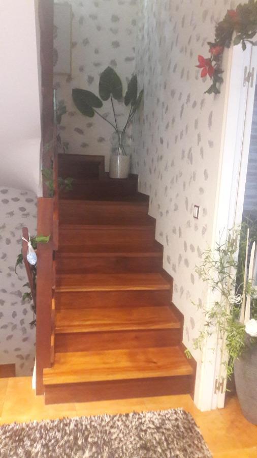 Mozues Apartment Sámano Екстериор снимка